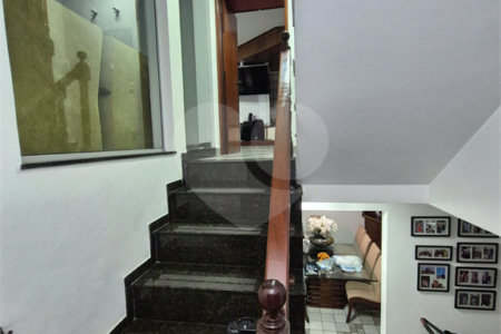 Casa à venda com 4 quartos, sendo 3 suítes,  em Planalto Paulista, São Paulo, SP