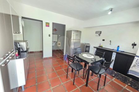 Casa à venda com 3 quartos, sendo 1 suíte,  em Ferreira, São Paulo, SP