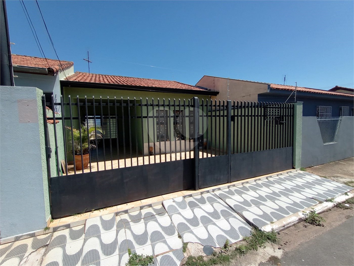 Casa à venda com 3 quartos, sendo 1 suíte, em Jardim Vieira de Moraes, Itapetininga, SP