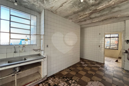 Sobrado à venda com 4 quartos em Vila Paulicéia, São Paulo, SP