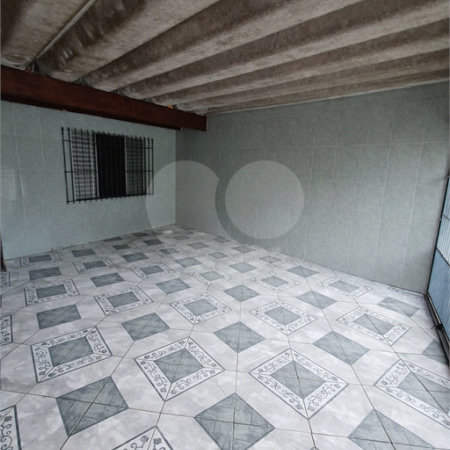 Casa à venda com 3 quartos, sendo 1 suíte, em Jardim Santo Elias, São Paulo, SP