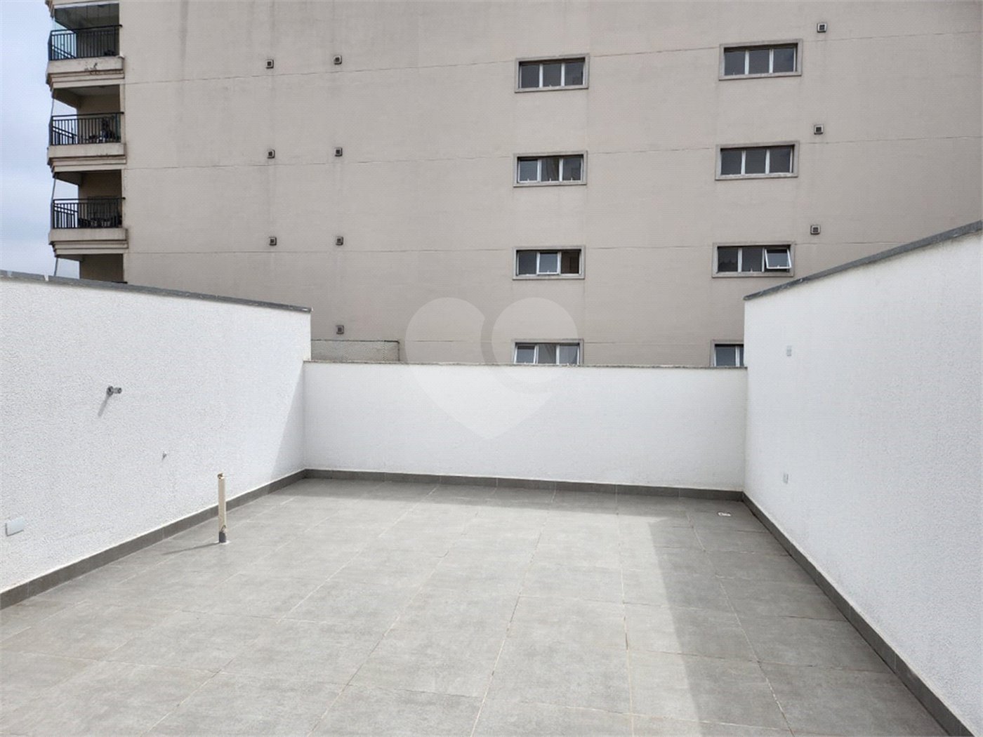 Cobertura à venda com 3 quartos, sendo 1 suíte,  em Vila Assunção, Santo André, SP