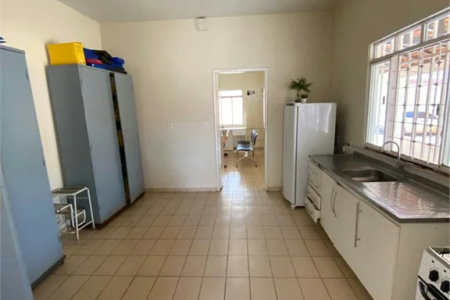 Casa à venda com 5 quartos no Centro, Balsas, MA