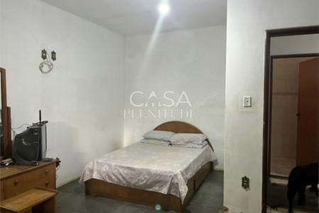 Casa Térrea à venda com 1 suíte em Vossoroca, Votorantim, SP