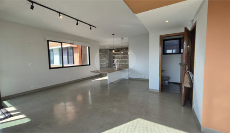 Apartamento à venda ou para alugar com 3 quartos, sendo 2 suítes,  em Vila Romana, São Paulo, SP