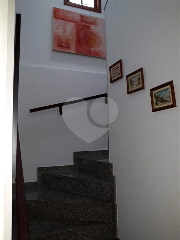 Sobrado à venda com 3 suítes em Ferreira, São Paulo, SP