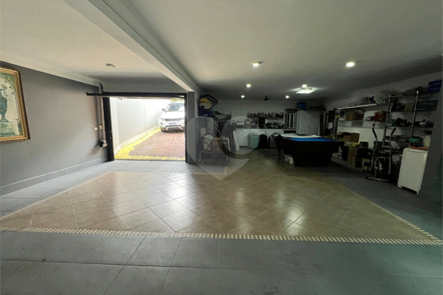Casa à venda com 3 suítes no condomínio Quinta de Santo Antônio, São Paulo - SP