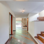 Casa à venda com 5 quartos, sendo 3 suítes, no condomínio Granja do Morumbi, São Paulo - SP
