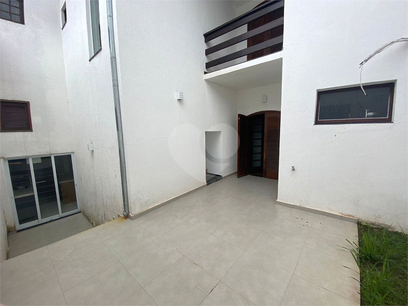 Casa à venda com 4 suítes em Vila Suissa, Mogi das Cruzes, SP