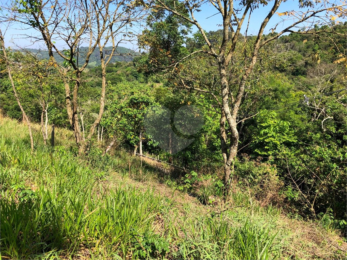Terreno à venda em Bairro do Cambará, São Roque, SP