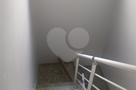 Sobrado à venda com 3 quartos, sendo 1 suíte,  em Vila do Castelo, São Paulo, SP