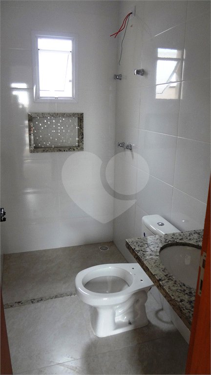 Sobrado à venda com 3 quartos, sendo 1 suíte,  em Vila Nivi, São Paulo, SP