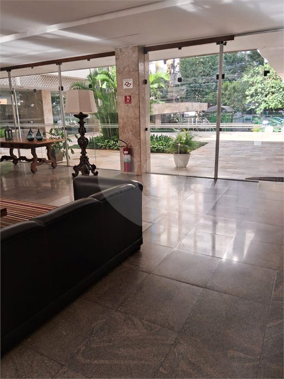 Apartamento à venda com 3 quartos, sendo 1 suíte, em Perdizes, São Paulo, SP