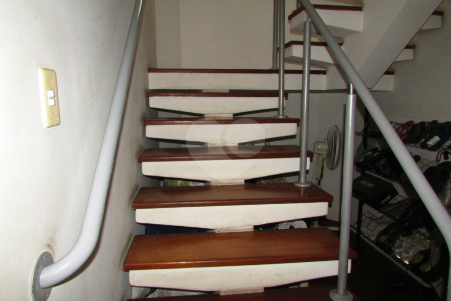 Sobrado à venda com 4 quartos, sendo 2 suítes, em Santana, São Paulo, SP