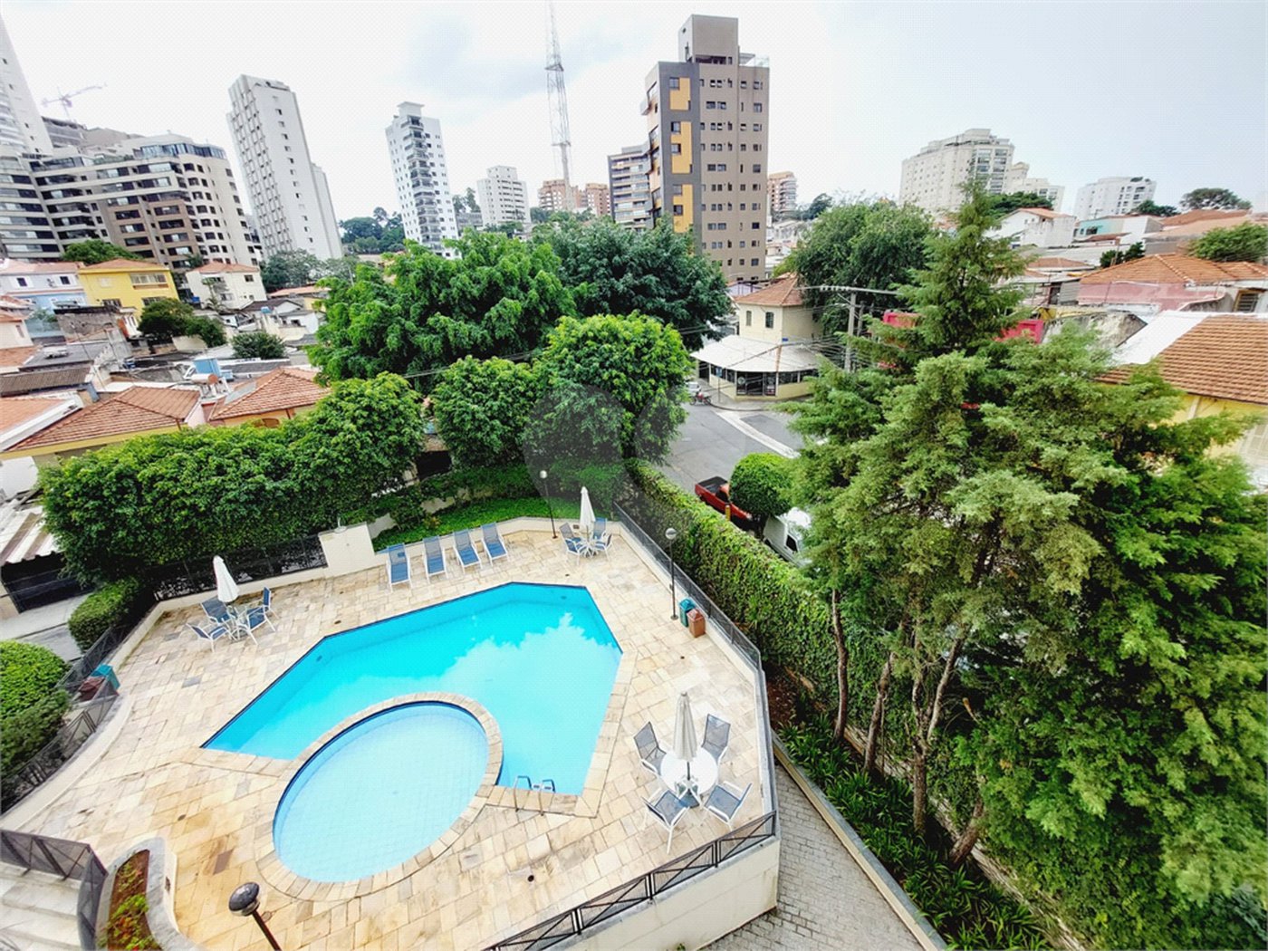 Apartamento à venda com 3 quartos, sendo 1 suíte, em Alto da Lapa, São Paulo, SP