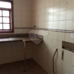 Casa à venda com 3 quartos, sendo 1 suíte, em Vila Nivi, São Paulo, SP