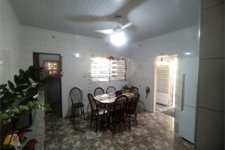Casa à venda com 4 quartos em Chora Menino, São Paulo, SP