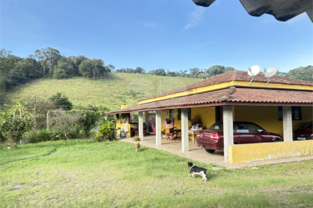 Sítio à venda com 3 quartos, sendo 1 suíte, no Centro, Guararema, SP