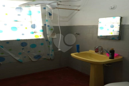 Casa à venda com 6 quartos em Vila Ipojuca, São Paulo, SP