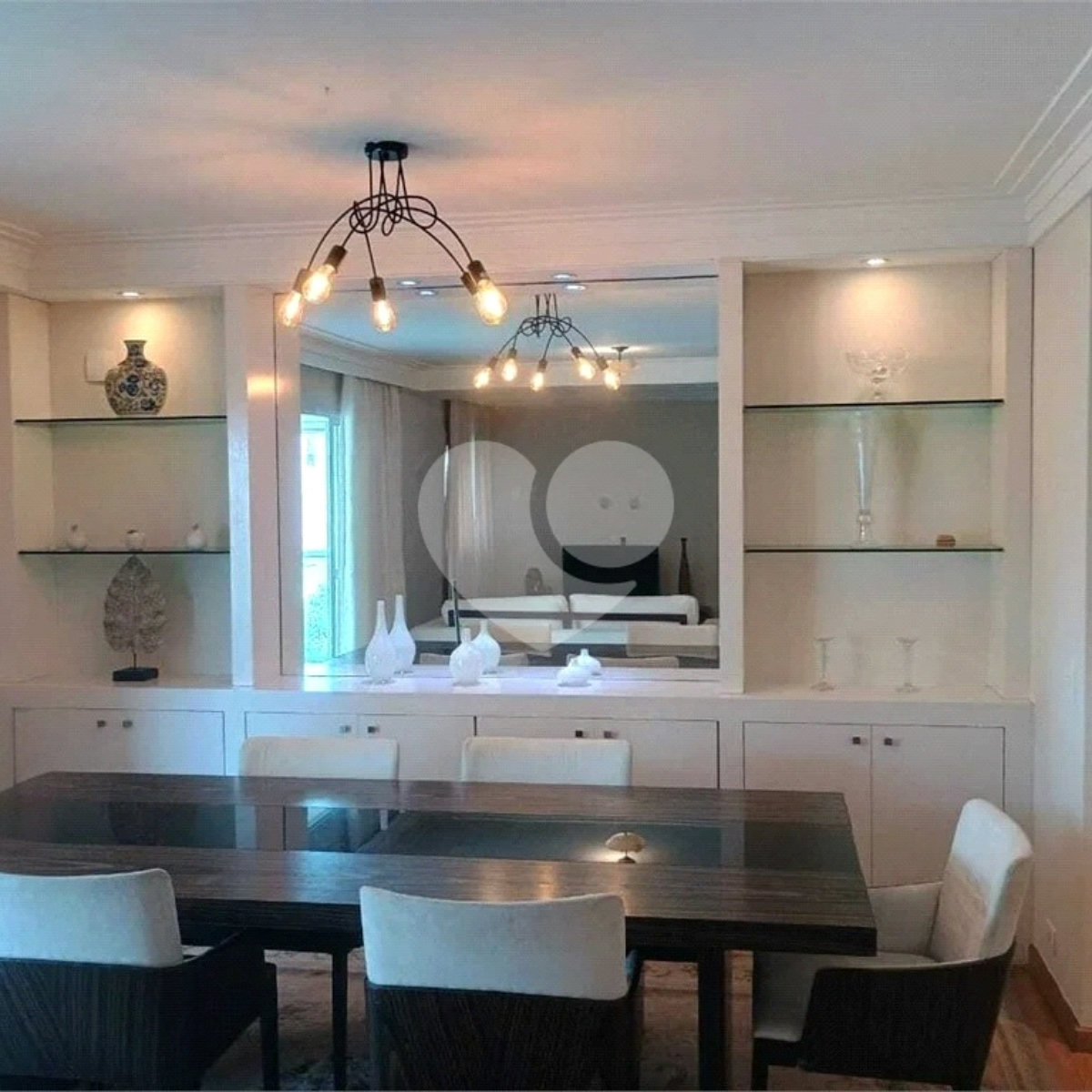 Apartamento à venda ou para alugar com 2 suítes em Brooklin, São Paulo, SP