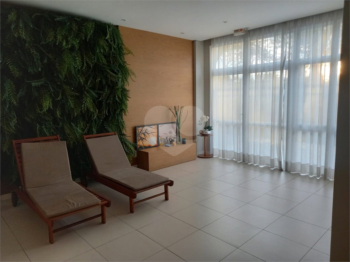 Apartamento à venda com 2 quartos, sendo 1 suíte,  em Vila Maria Alta, São Paulo, SP