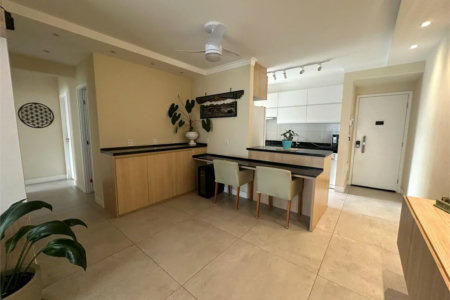 Apartamento à venda com 3 quartos, sendo 1 suíte,  em Vila Andrade, São Paulo, SP