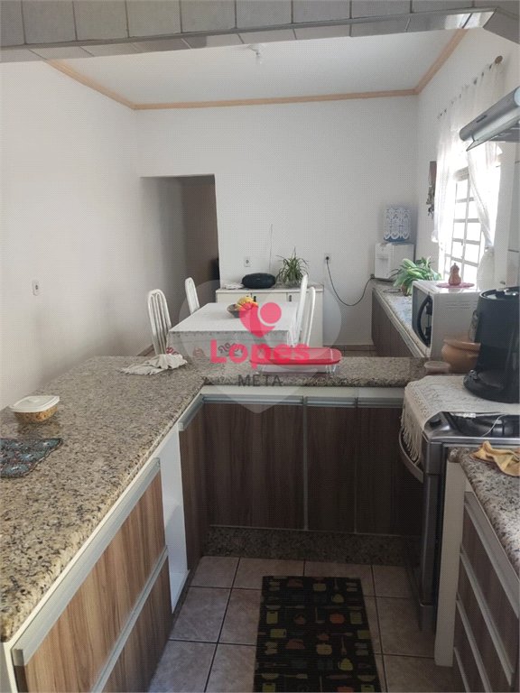 Casa à venda com 3 quartos em Parque Residencial Flamboyant, São José dos Campos, SP