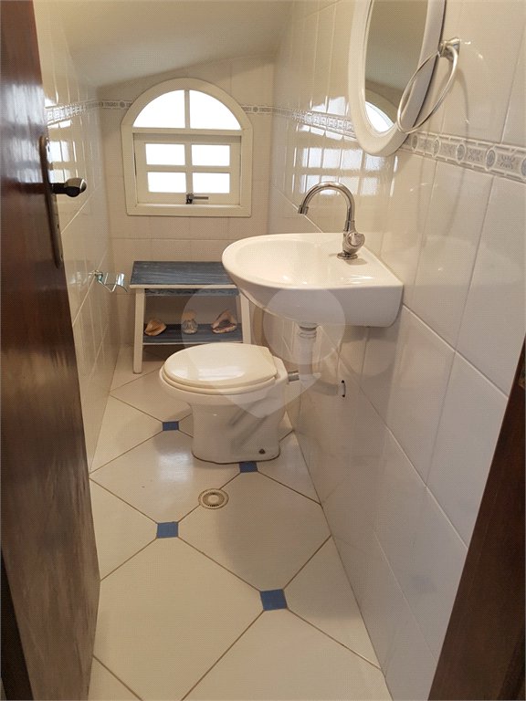 Sobrado à venda com 3 quartos, sendo 1 suíte, em Jardim Caravelas, São Paulo, SP