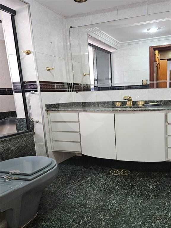 Apartamento à venda com 3 quartos, sendo 1 suíte, em Anália Franco, São Paulo, SP