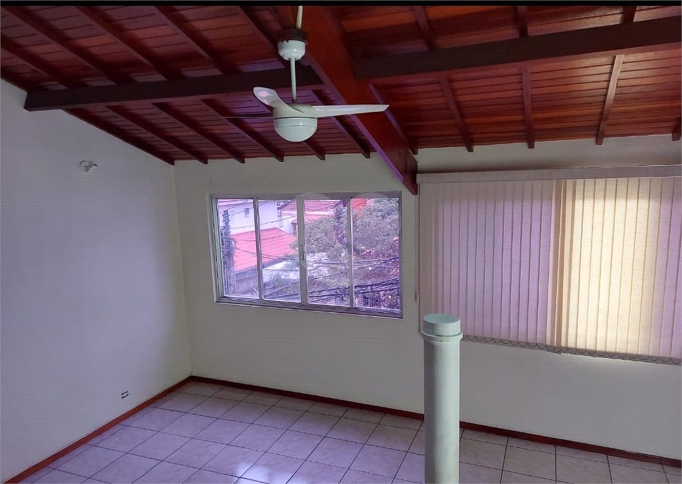 Sobrado à venda com 3 quartos em Tremembé, São Paulo, SP