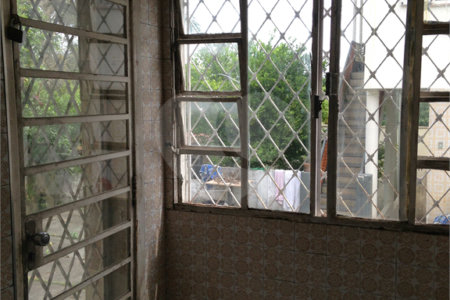 Casa à venda com 4 quartos, sendo 1 suíte,  em Jardim Petrópolis, São Paulo, SP