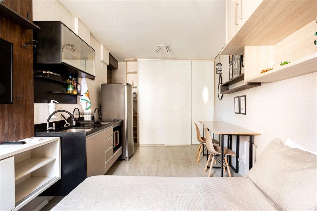 Apartamento à venda com 1 quarto em República, São Paulo, SP