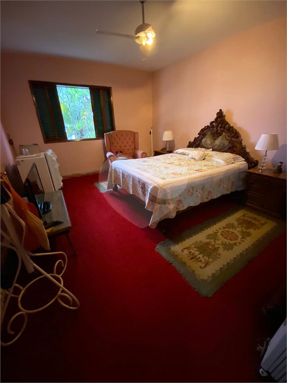Casa à venda com 4 quartos, sendo 1 suíte,  em Vila Oliveira, Mogi das Cruzes, SP