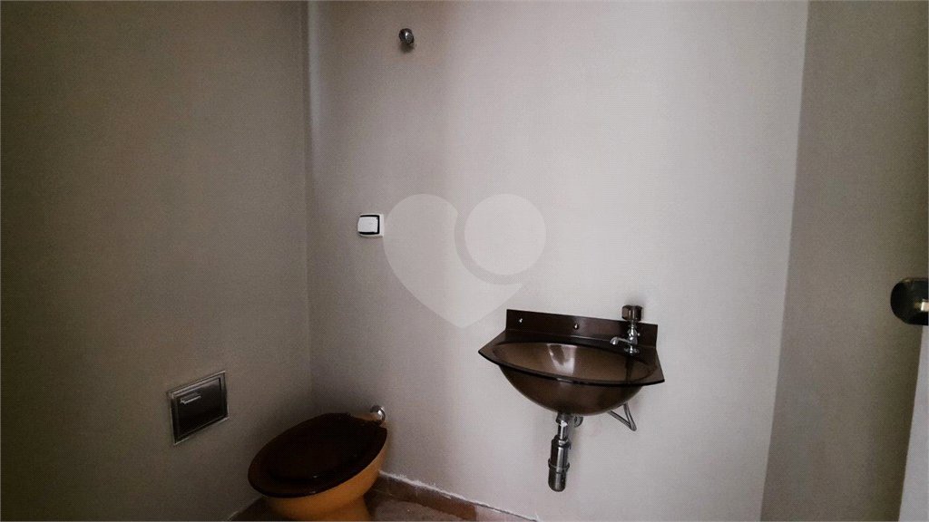 Apartamento à venda com 3 quartos, sendo 1 suíte, em Santa Cecília, São Paulo, SP