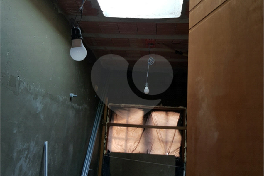 Sobrado à venda com 3 quartos, sendo 1 suíte,  em Santana, São Paulo, SP