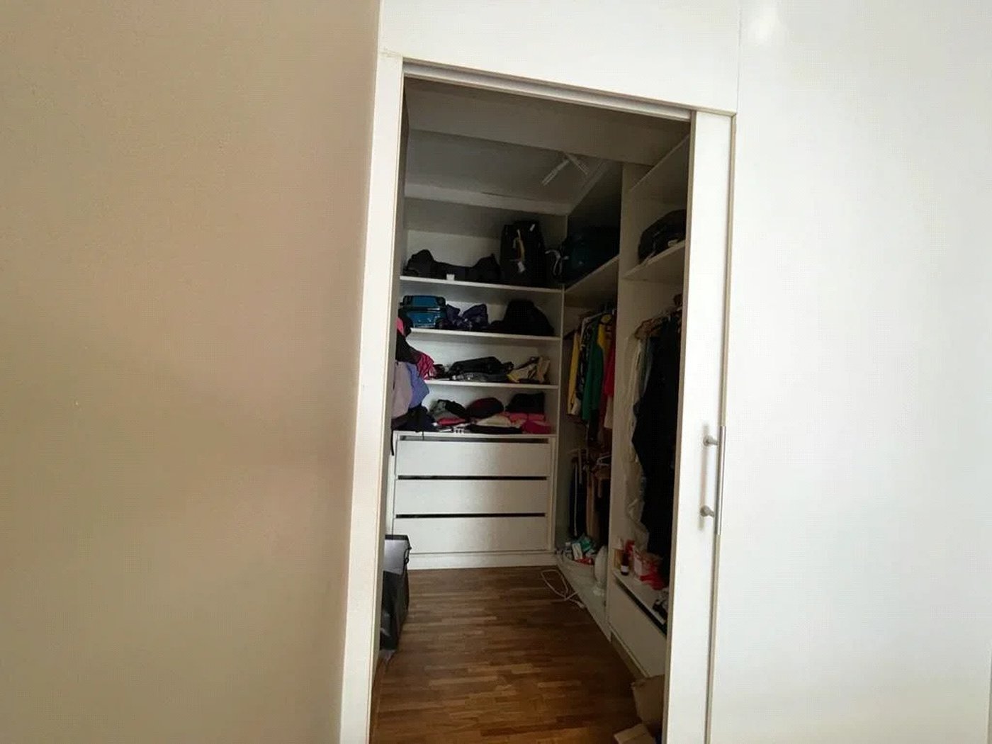 Casa à venda com 4 quartos, sendo 1 suíte,  em Vila Morumbi, São Paulo, SP