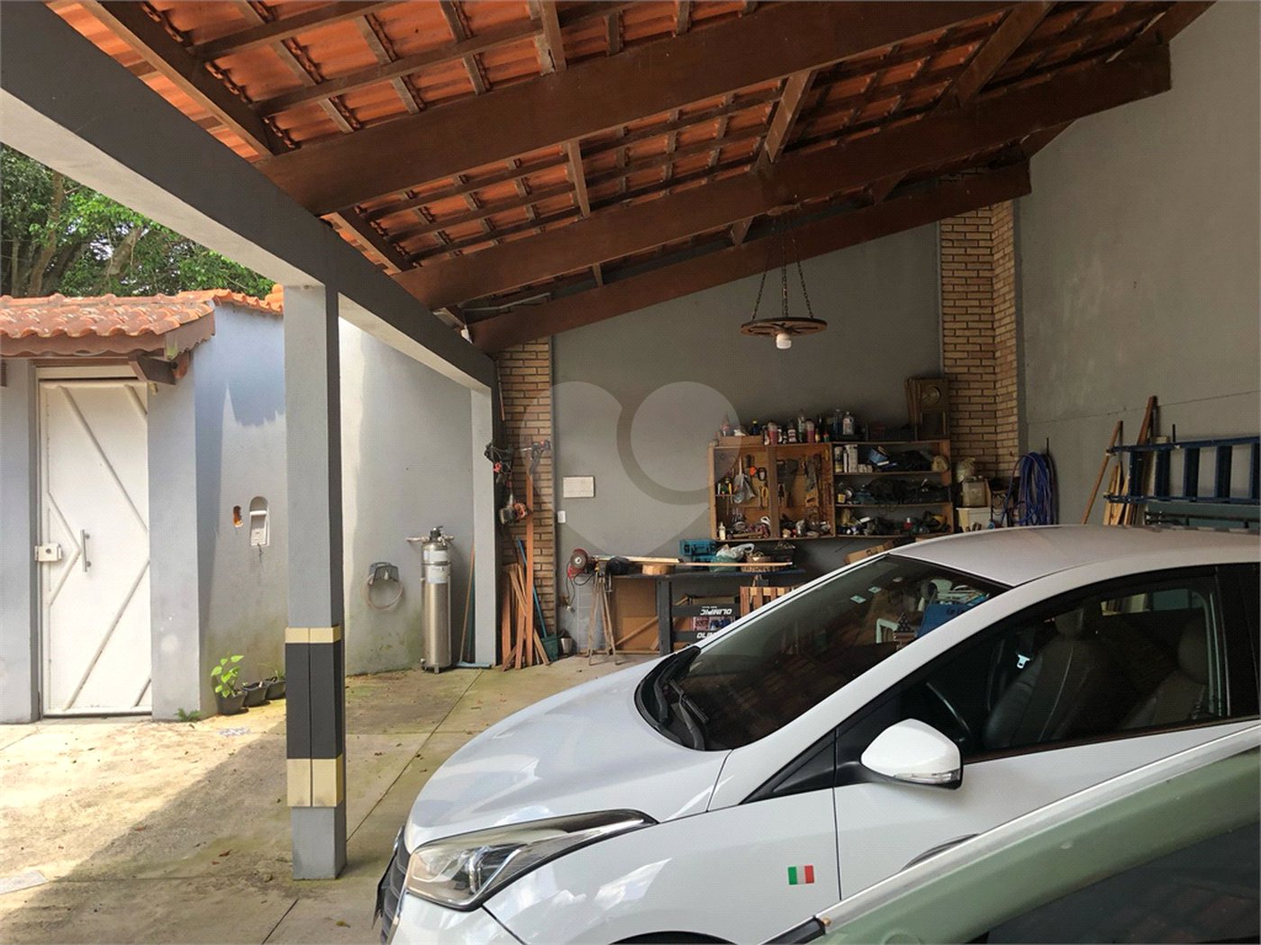 Casa à venda com 3 suítes em Dos Finco, São Bernardo do Campo, SP