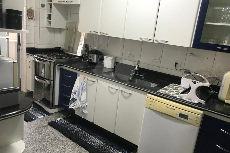 Apartamento à venda com 3 quartos, sendo 1 suíte, em Vila Paulicéia, São Paulo, SP