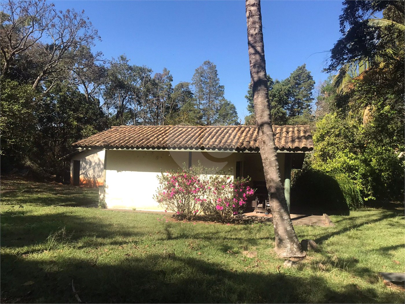 Sítio à venda com 6 quartos, sendo 1 suíte, em Sítio Santa Terezinha, Salto, SP
