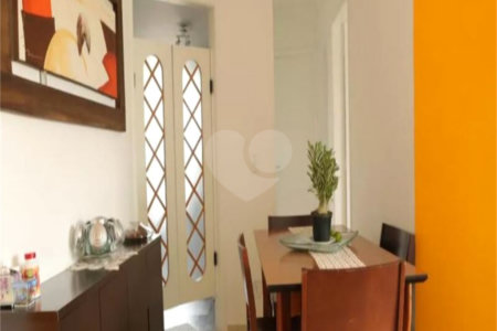 Apartamento à venda com 2 quartos em Vila Liviero, São Paulo, SP