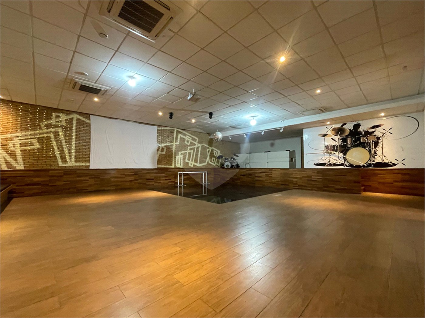APARTAMENTO À VENDA OU LOCAÇÃO NO CENTRAL PARK MOOCA – 157 m² | 4 dormitórios |ANDAR ALTO | VARANDA GOURMET | CONDOMÍNIO CLUBE