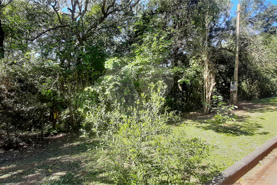Terreno à venda no condomínio Alpes da Cantareira, Mairiporã - SP