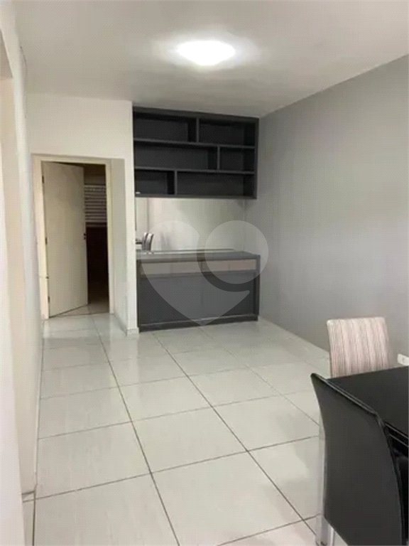 Casa à venda com 3 quartos no condomínio Esplanada, Jacareí - SP
