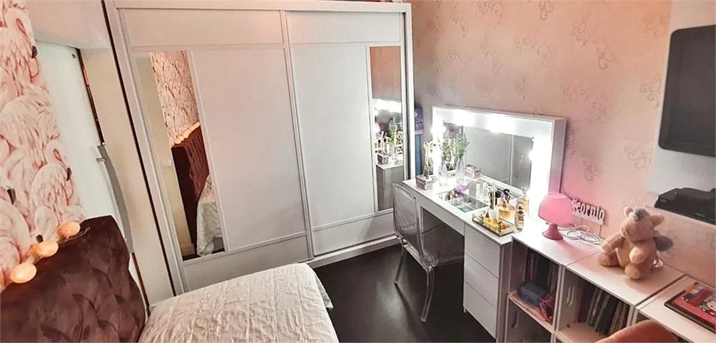 Apartamento à venda com 3 quartos, sendo 1 suíte, em Vila Anastácio, São Paulo, SP