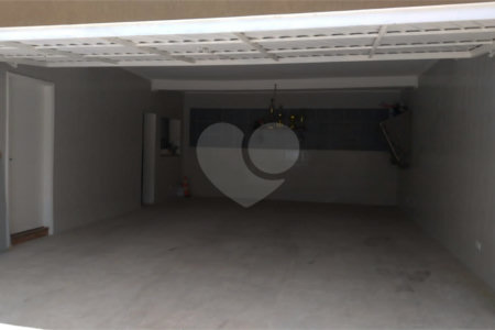 Sobrado à venda com 3 quartos, sendo 1 suíte, em Jardim Franca, São Paulo, SP