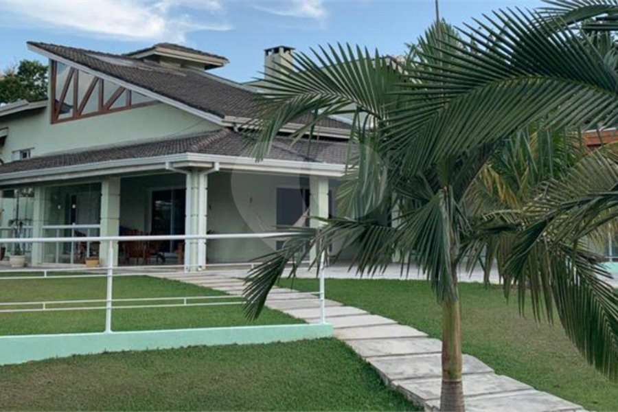 Casa à venda com 4 suítes no condomínio Campos de Mairiporã Gleba 1, Mairiporã - SP