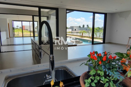 Casa à venda com 4 suítes no condomínio Campos de Santo Antonio ii, Itu - SP