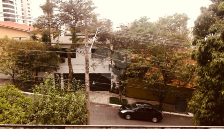 Sobrado à venda com 4 quartos, sendo 1 suíte,  em Perdizes, São Paulo, SP