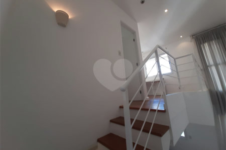 Cobertura à venda com 4 quartos, sendo 2 suítes, em Moema, São Paulo, SP