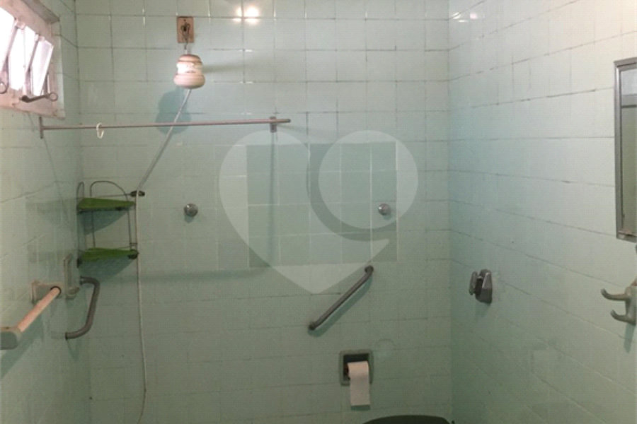 Casa Térrea à venda com 3 quartos, sendo 1 suíte, em Santana, São Paulo, SP